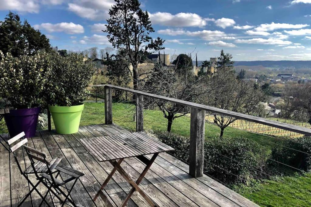 Maison Vue Panoramique Depuis Le Coteau De Chinon Exterior foto
